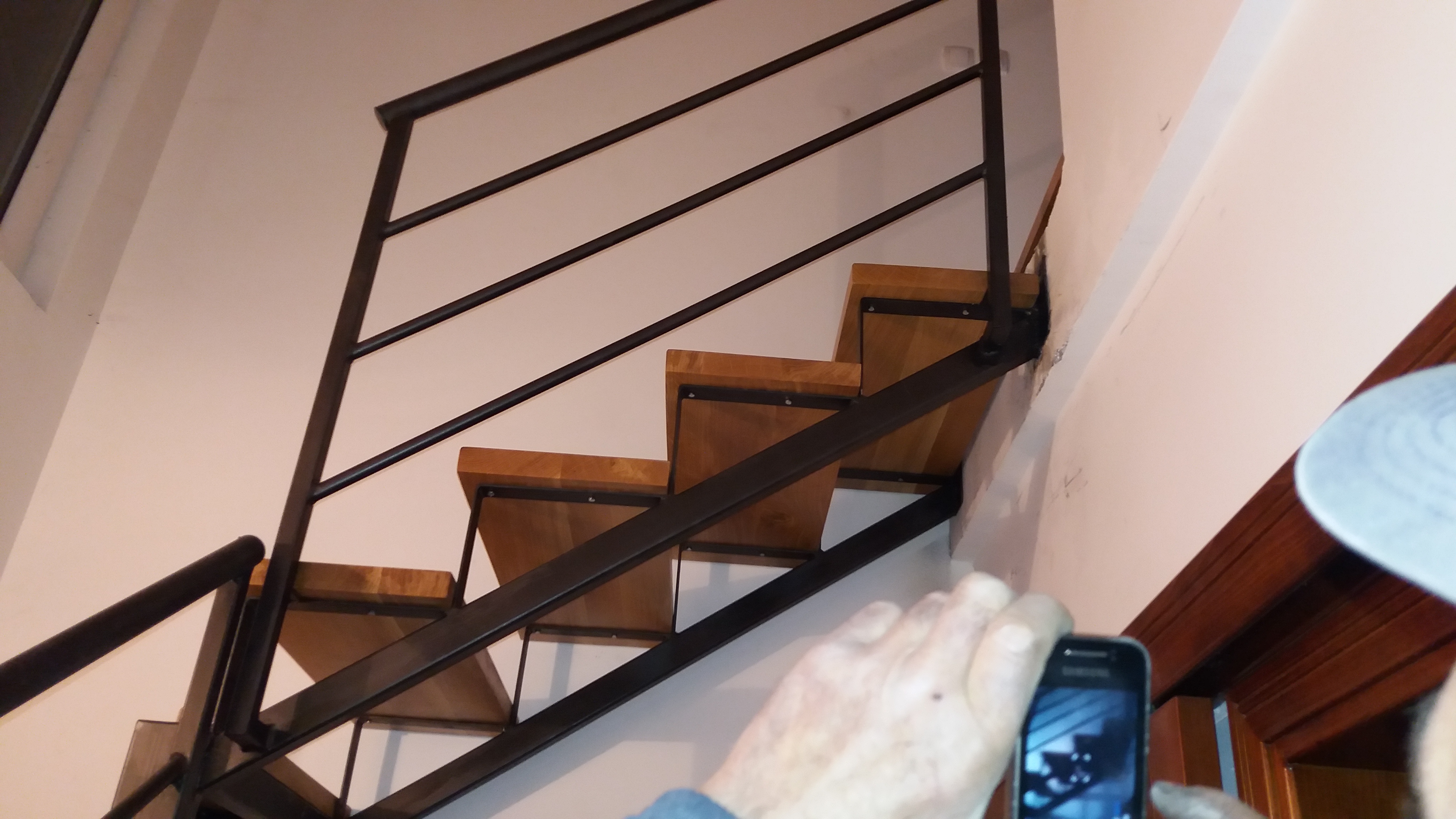 Metalne stepenice za kuću